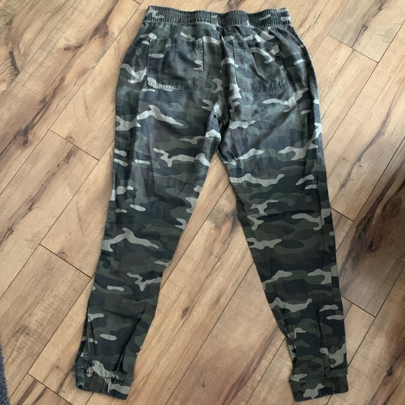 Kismet army print cargo pants small - Picture 7 of 10